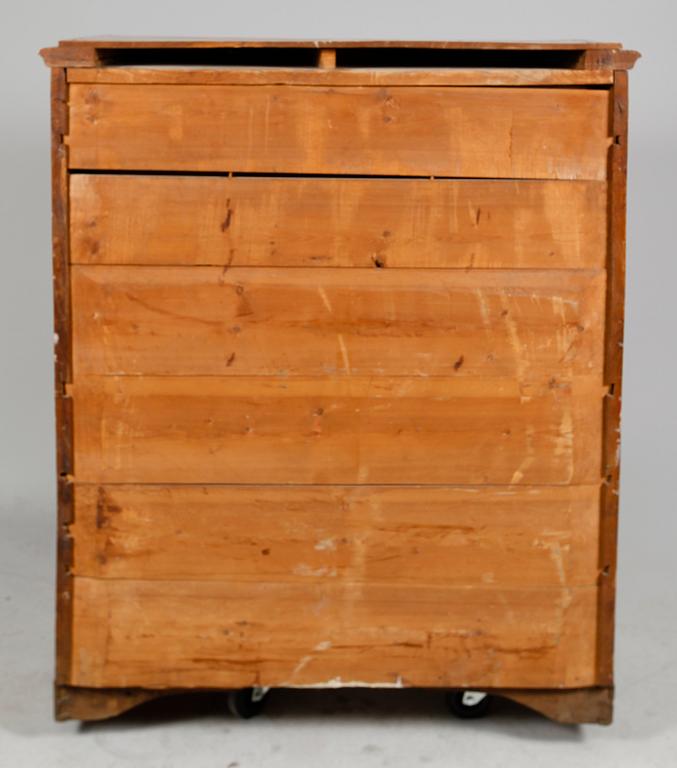 CHIFFONJÉ, 1800-talets mitt.