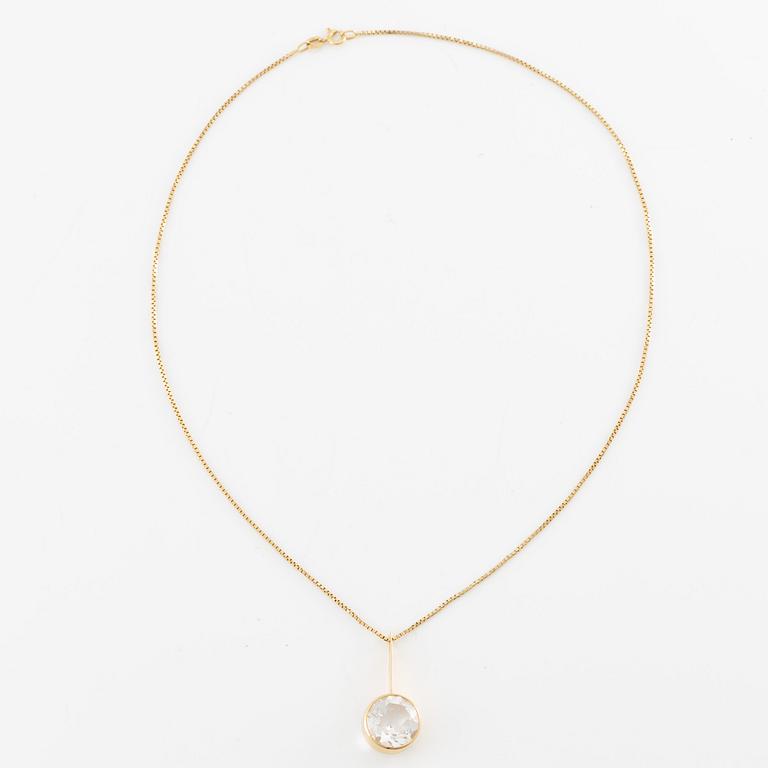 Pendant, 18K gold with rock crystal, chain Balestra 18K gold.