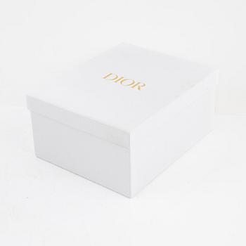 Christian Dior, A Ultramatte Gray Stone Cannage Calfskin 'Lady Dior my ABCDIOR bag'.