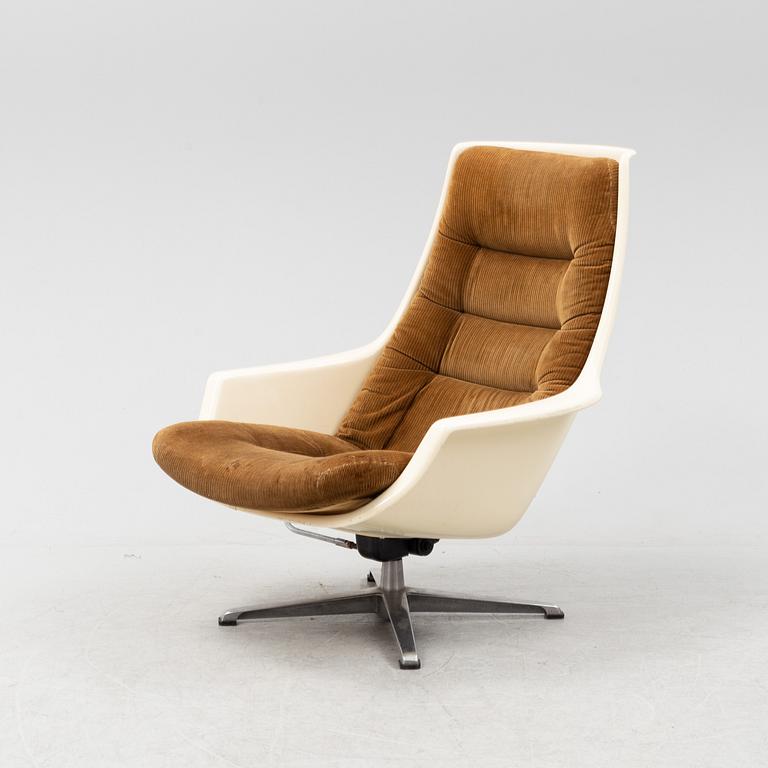 A 'Planet' swivelchair by Alf Svensson & Yngvar Sandström for Ikea, 1970s.