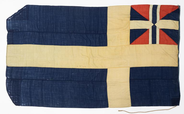 A Swedish flag with the sympol of the Swedish Norwegian union, late 19th/early 20th Century.