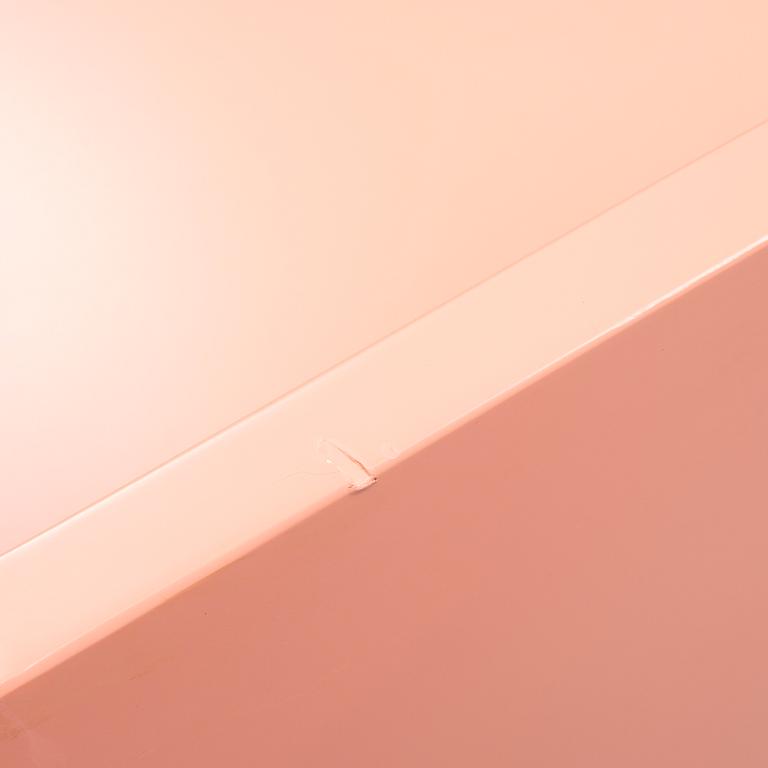 Marie-Louise Ekman, bänk/soffa, utförd till Marie-Louise Ekmans utställning på Moderna Museet, Stockholm 2017.