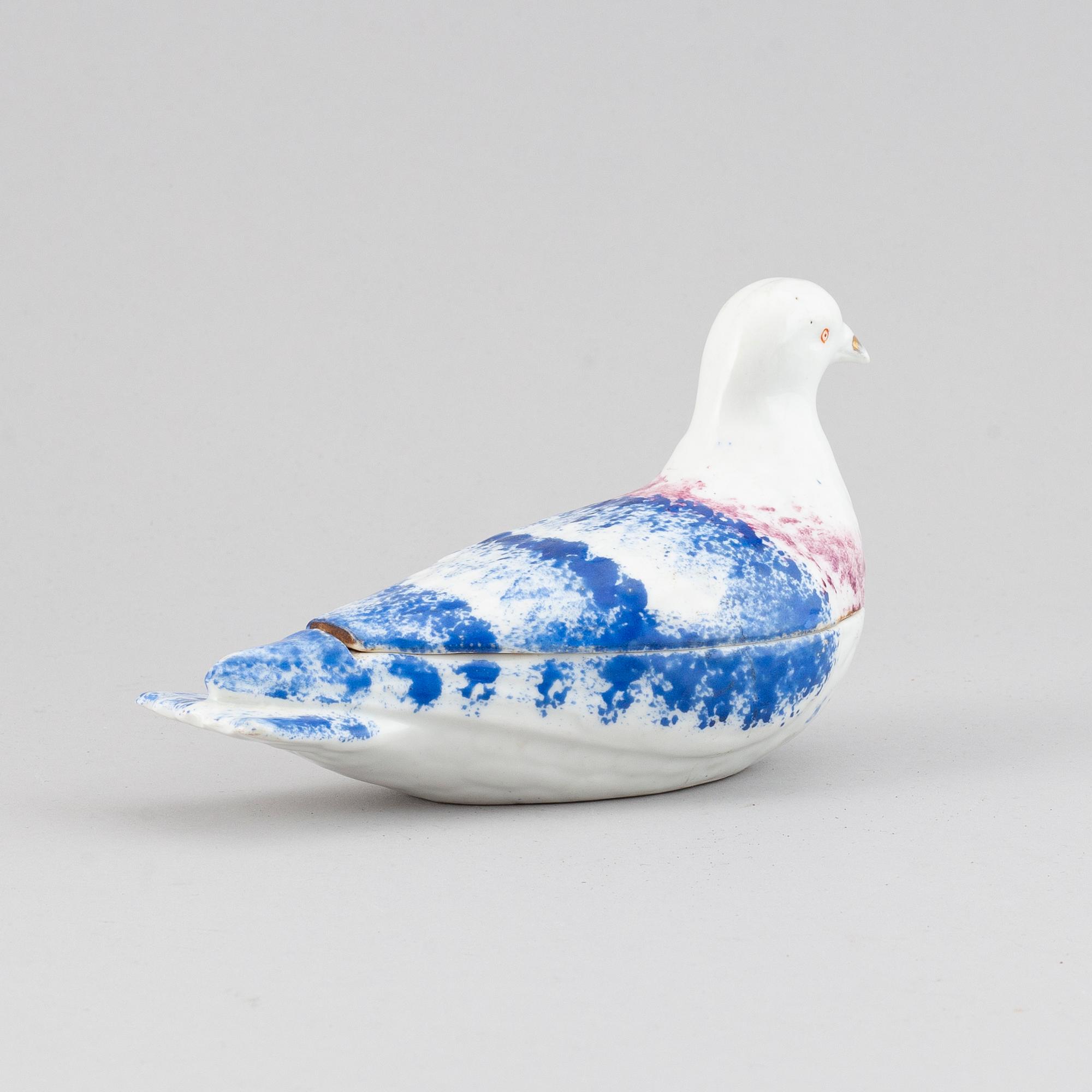 A Russian butter tureen, Kuznetzov.