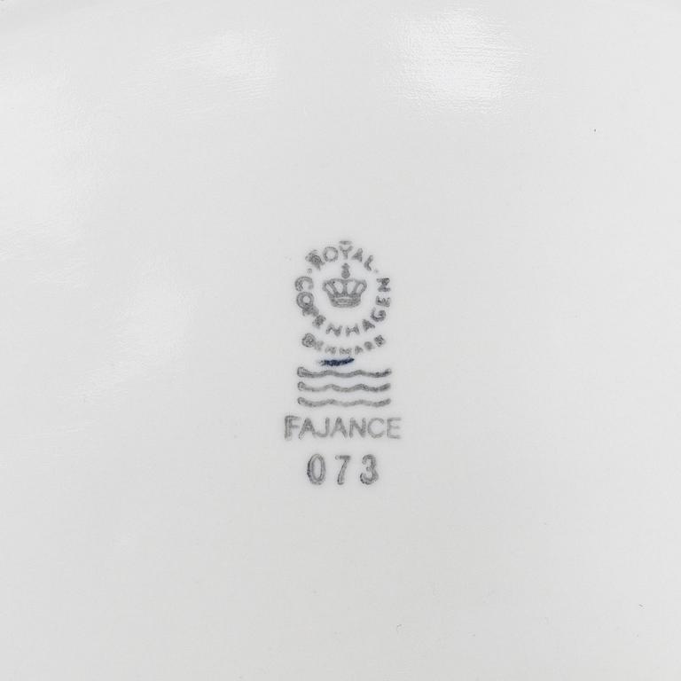 Ursula Munch-Petersen, Five 'Ursula' faience bowls with saucers, Royal Copenhagen, late 20th century.