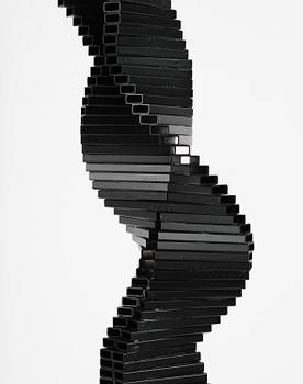 Arne Jones, "Yin-Yang kolonn".