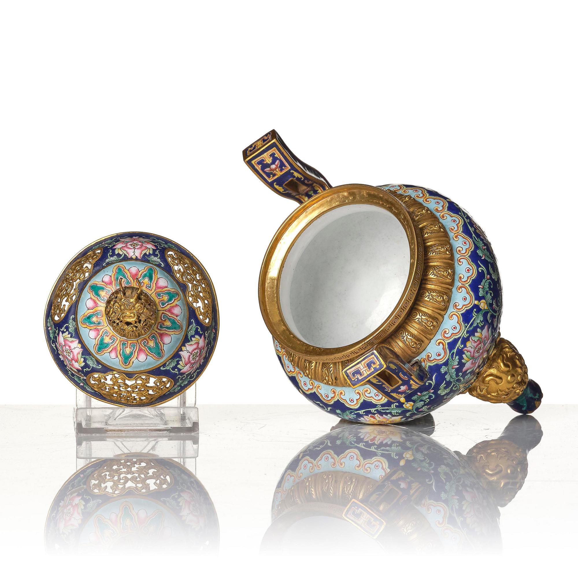 An enamel on copper censer, late Qing dynasty/Republic with a blue enamel Qianlong mark.