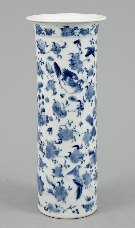 VAS, porslin, Kina, Kangxi-stil, 1900-tal.