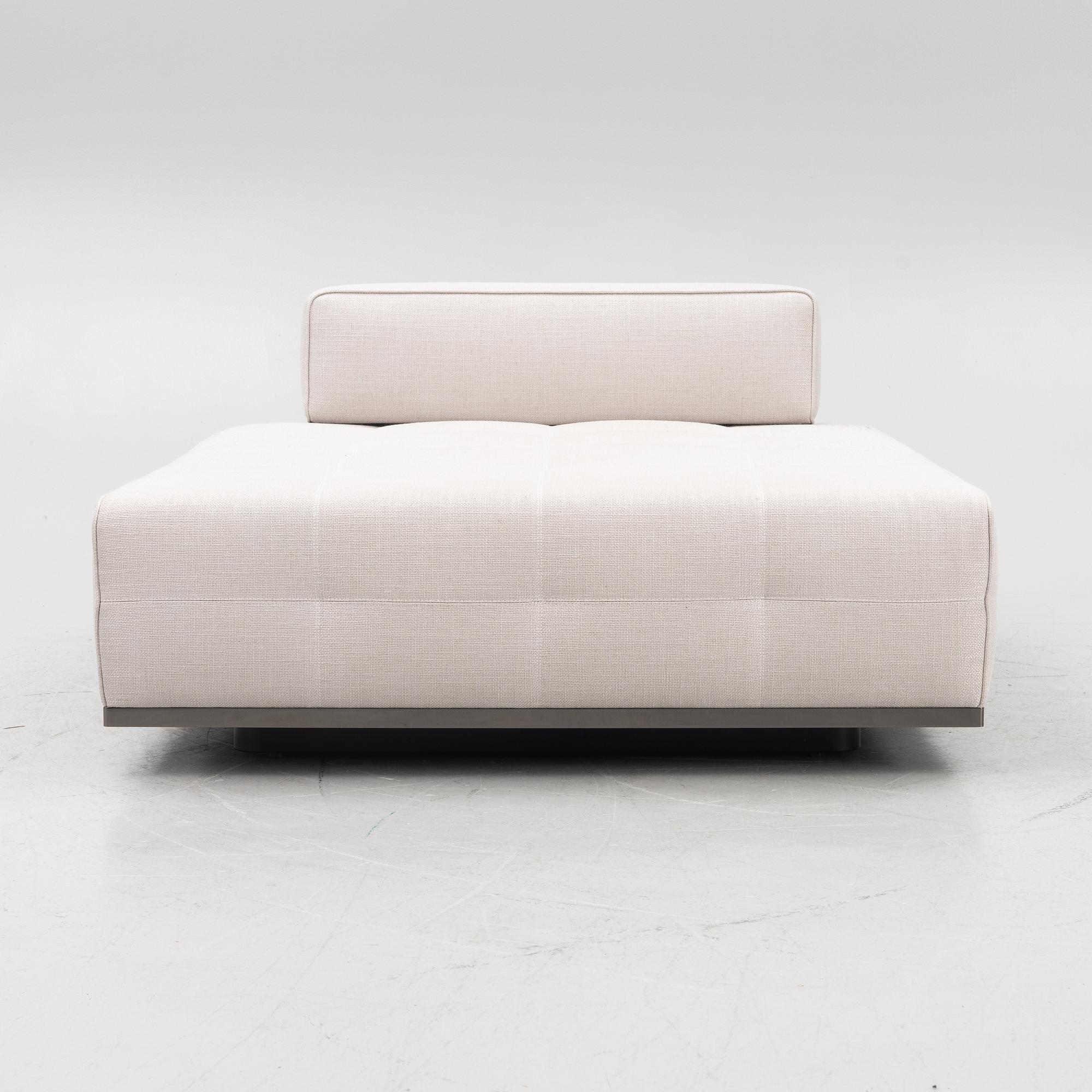 Ottoman, Minotti, Italy.