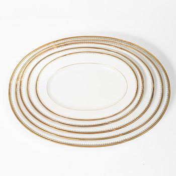 Louise Adelborg, A dinner service, 74 pieces, porcelain, "Swedish Grace/Kardinal", Rörstrand.