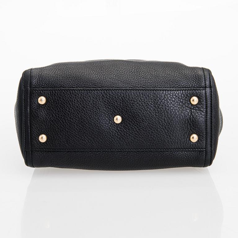 Gucci, a 'Soho' leather bag.