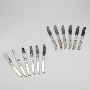 BESTICKSERVIS, 72 delar. Silver. Norge 830/1000. Totalt ca 2520 g.