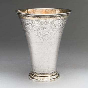 Kilian Kelson, Bröllopsbägare, silver, delvis förgylld, Stockholm 1764.