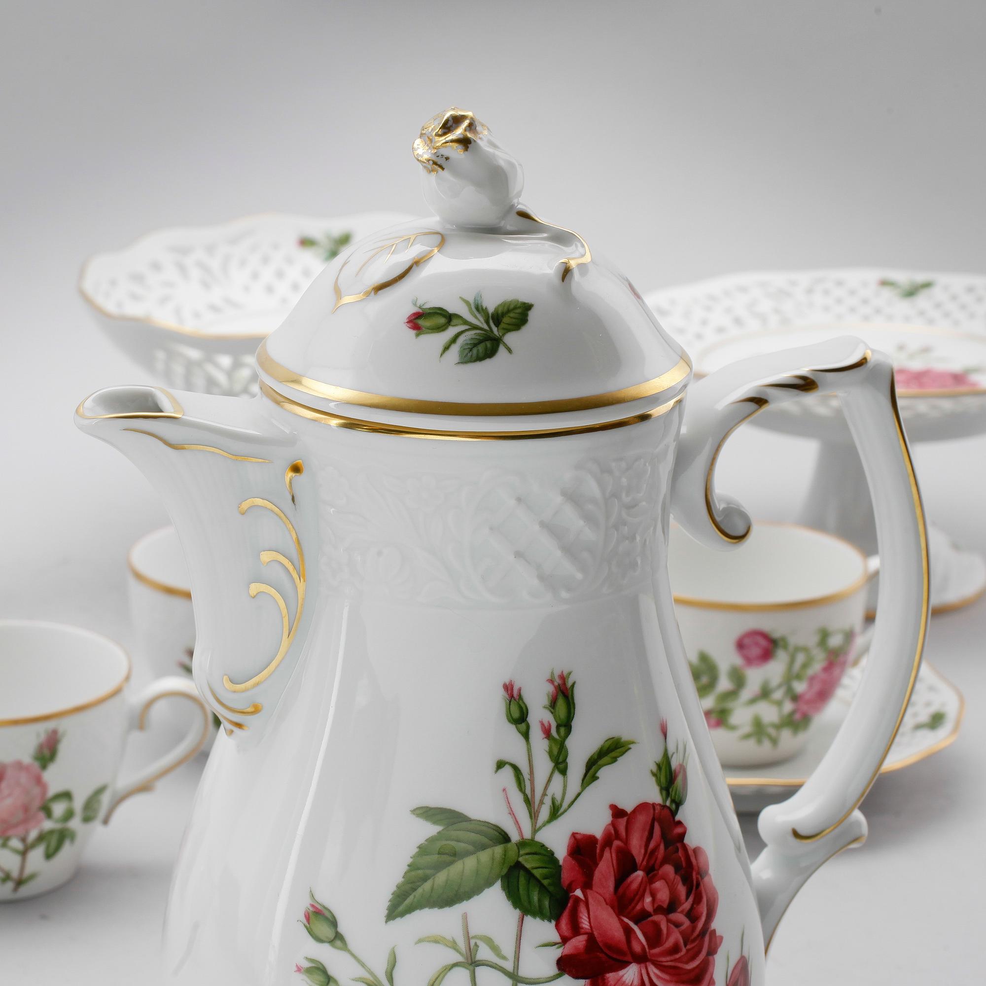 KAFFESERVIS, 41 delar, porslin, Schumann, Fyrklövern, 1900-talets andra hälft.