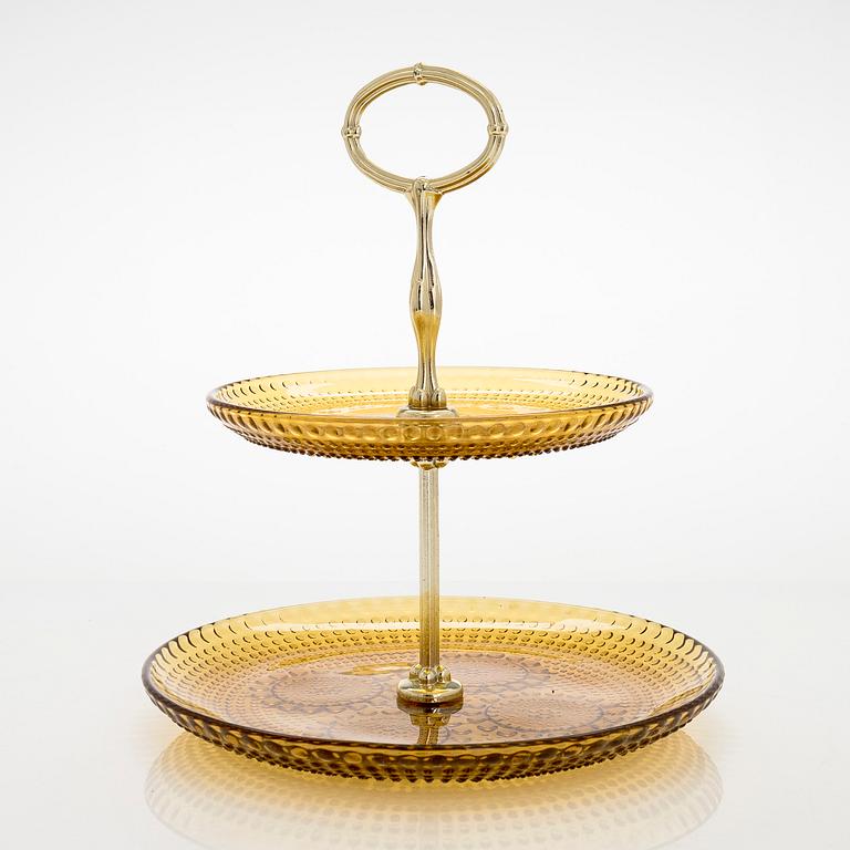 Nanny Still, A "Grapponia" cake stand and 12 side plates,  Riihimäen Lasi, Finland, 1970s.