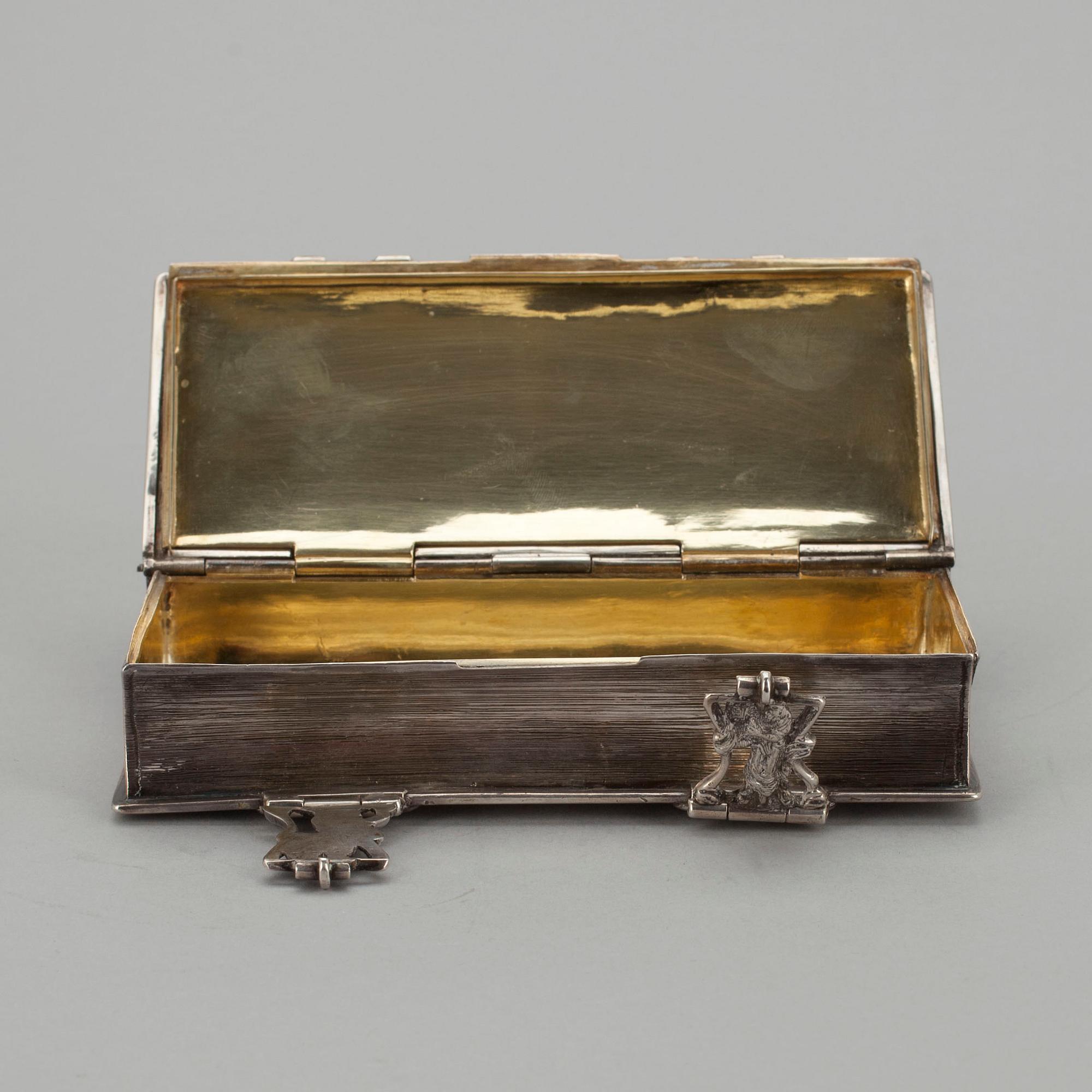 ETUI, silver, sannolikt Mellaneuropa 1800-tal. Vikt 298 g.