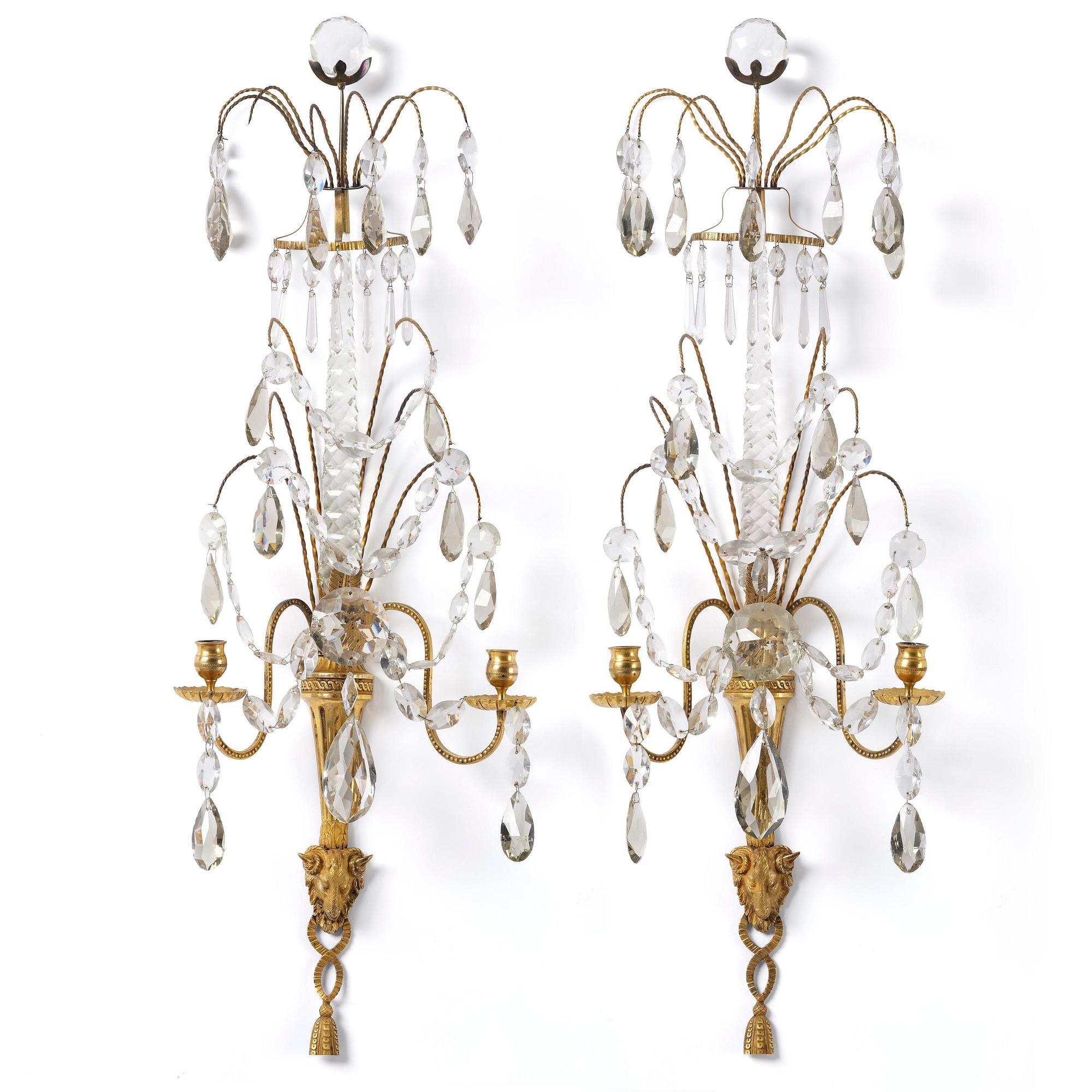 Vägglystrar, ett par, för två ljus, 1800-tal, Louis XVI-stil.