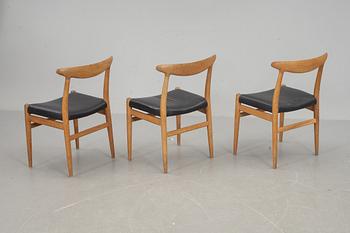 STOLAR, 3 st,  "W 2", s k "Spisestolen", Hans J. Wegner, C M Madsens Fabriker, Danmark.