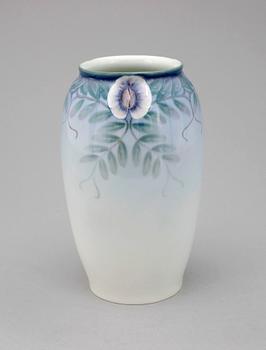 VAS, porslin, jugend, Astrid Ewerlöf Rörstrand, 1900-talets början.