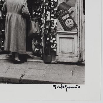 Gisèle Freund, “Pantouflour, Paris, 1935".