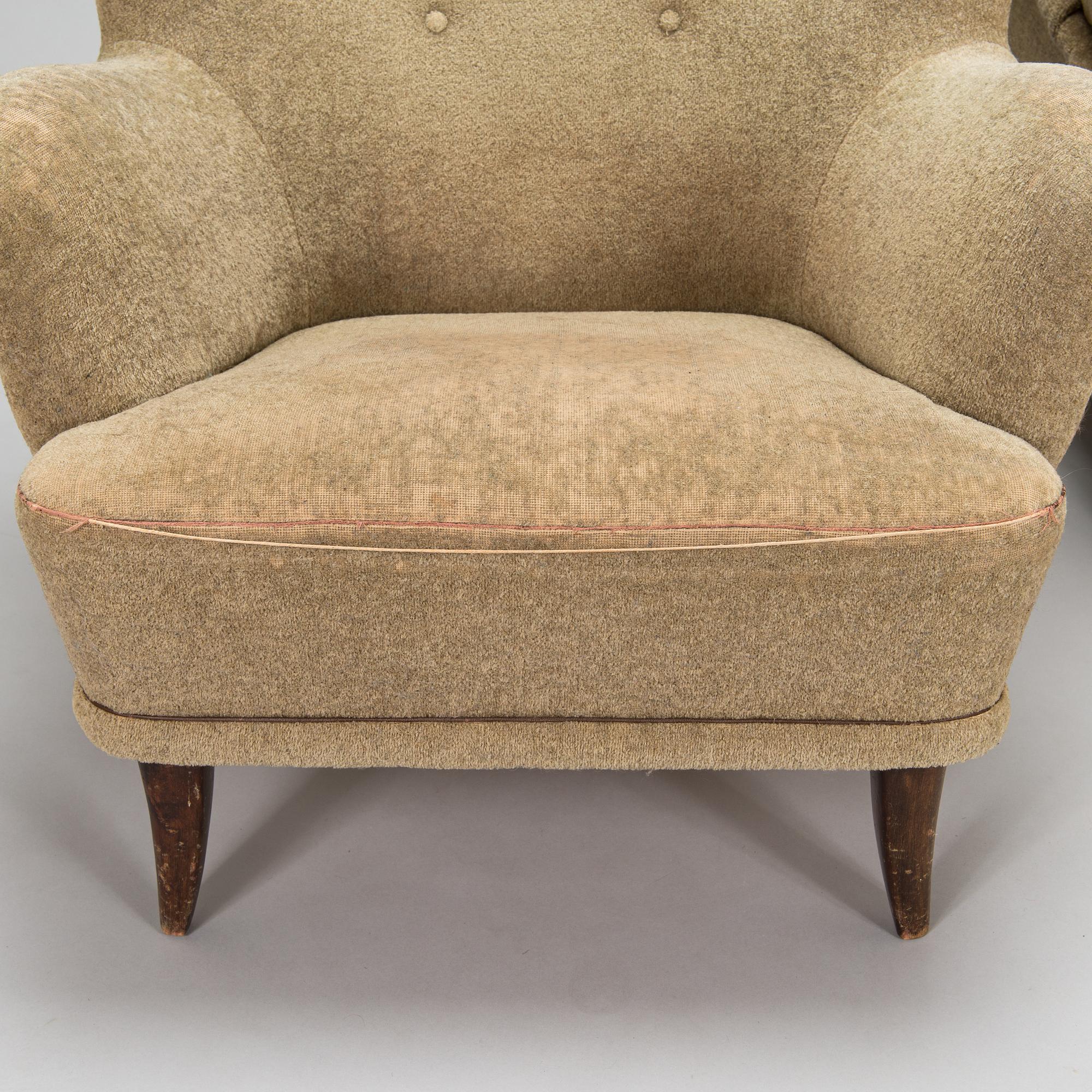 Ilmari Lappalainen, a pair of mid-20th-century 'Laila' armchairs for Asko, Finland.