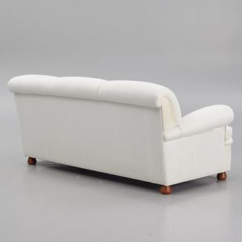 Josef Frank, a model 703 sofa, Firma Svenskt Tenn.