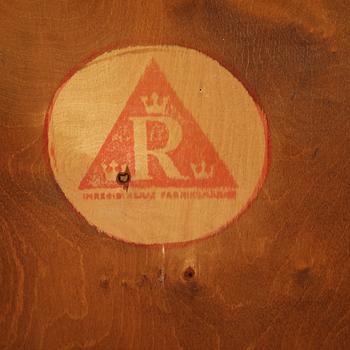 A mahogany veneered book shelf, Reiners Möbler, Mjölby, 1930's/40's.