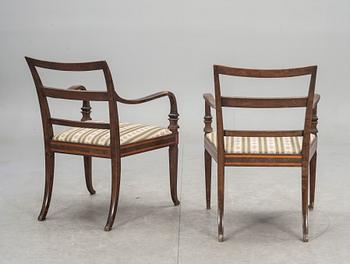 KARMSTOLAR, ett par. nyklassicism. 1920-tal.