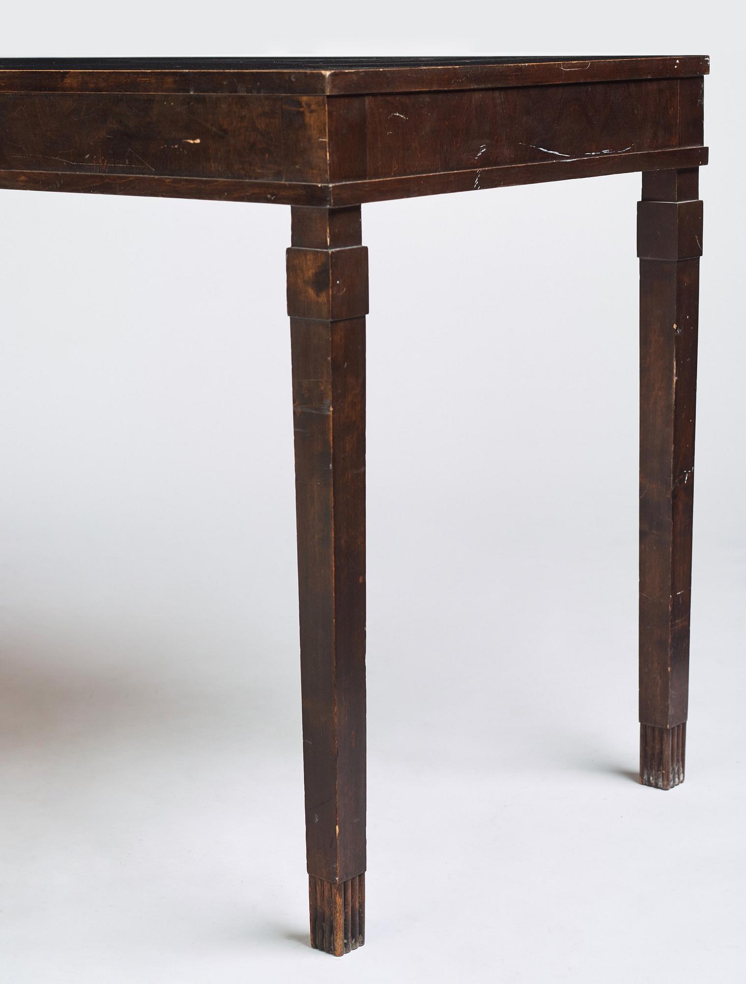 Carl Malmsten, tillskrivet, skrivbord, Svenska Möbelfabrikerna Bodafors, ca 1925, Swedish Grace, arkitekt Ivar Tengboms eget exemplar.