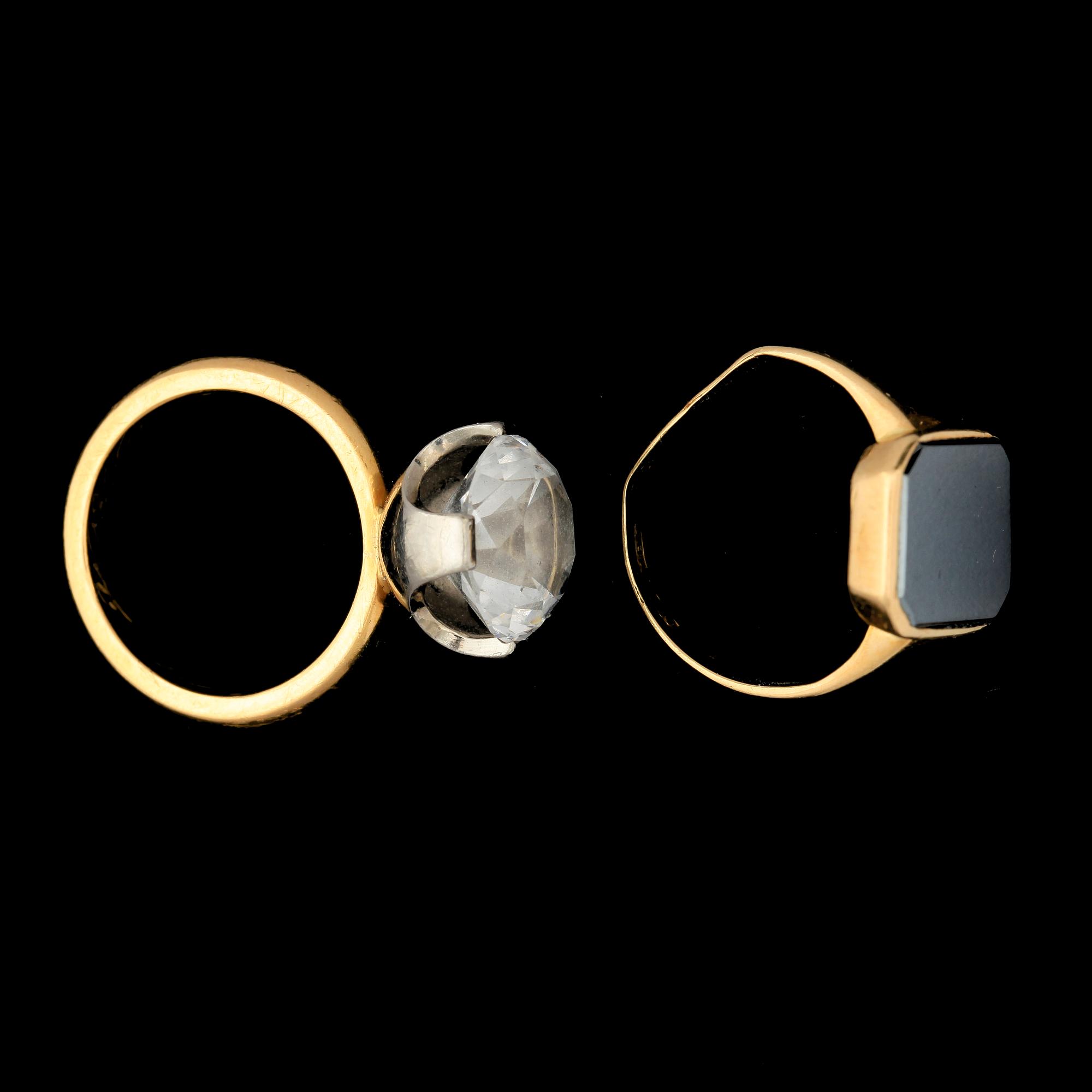 RINGAR, 2+1 18k resp 20k guld. Tot vikt 13,2g.