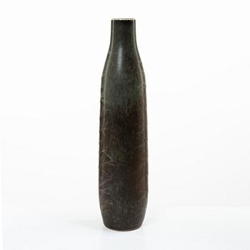 Carl-Harry Stålhane, A stoneware vase, Rörstrand, 1951–1973.