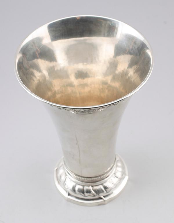 BÄGARE, silver, 1922. Total vikt ca 384 g.