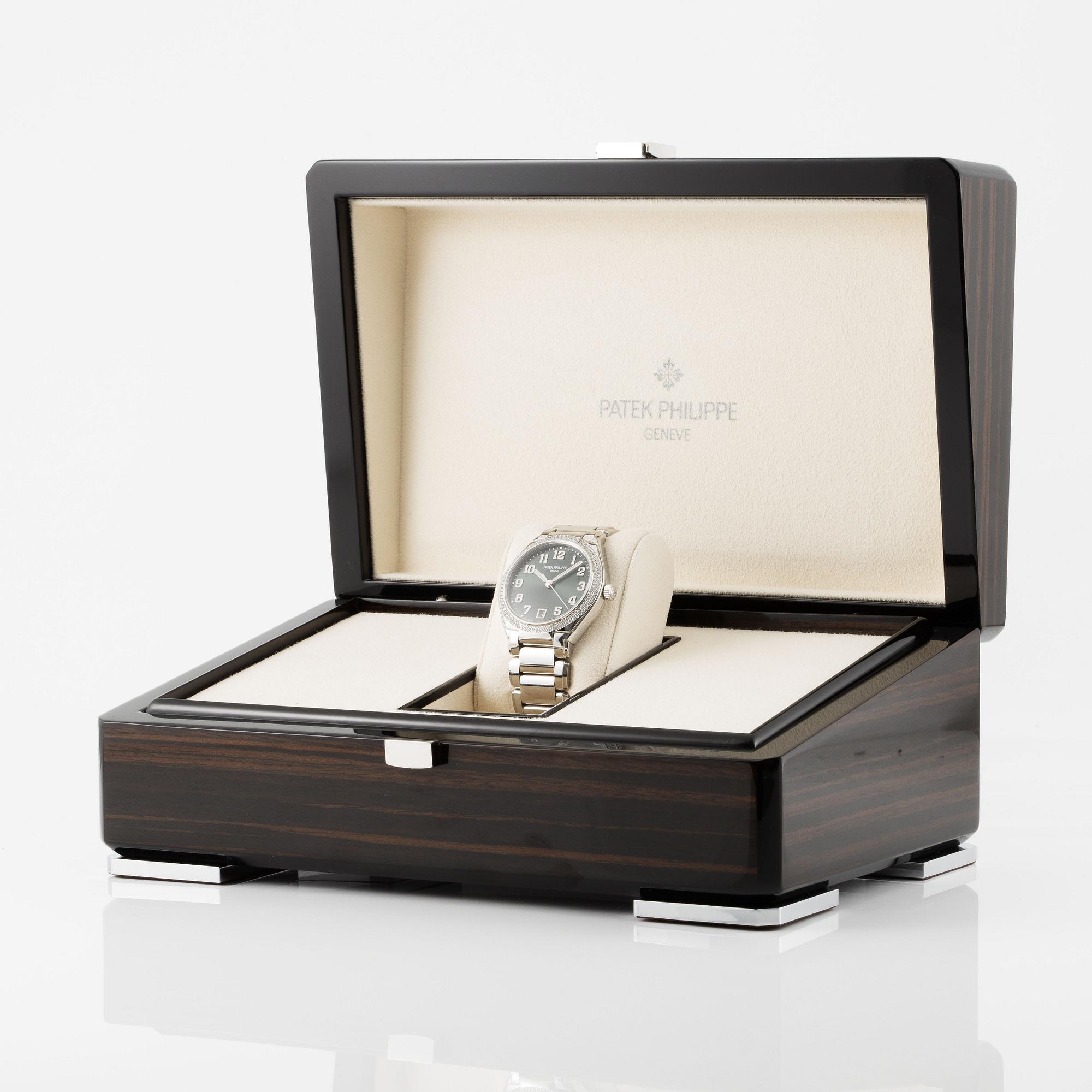 Patek Philippe, Twenty~4, "Green Dial", ca 2022.