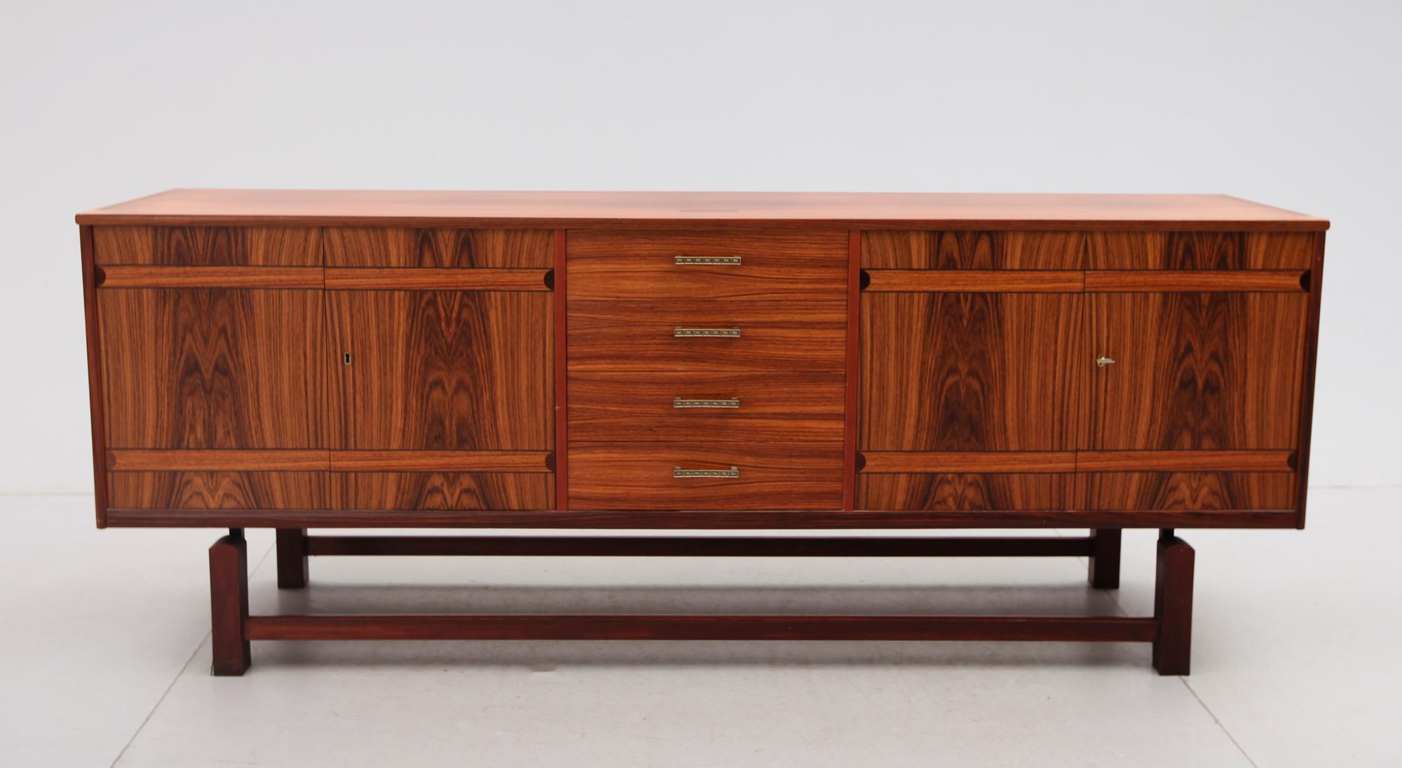 SIDEBOARD, Ajfa, Tibro, 1900-talets andra hälft.