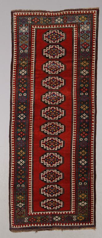 MATTA, orient, ca 284 x 112 cm.