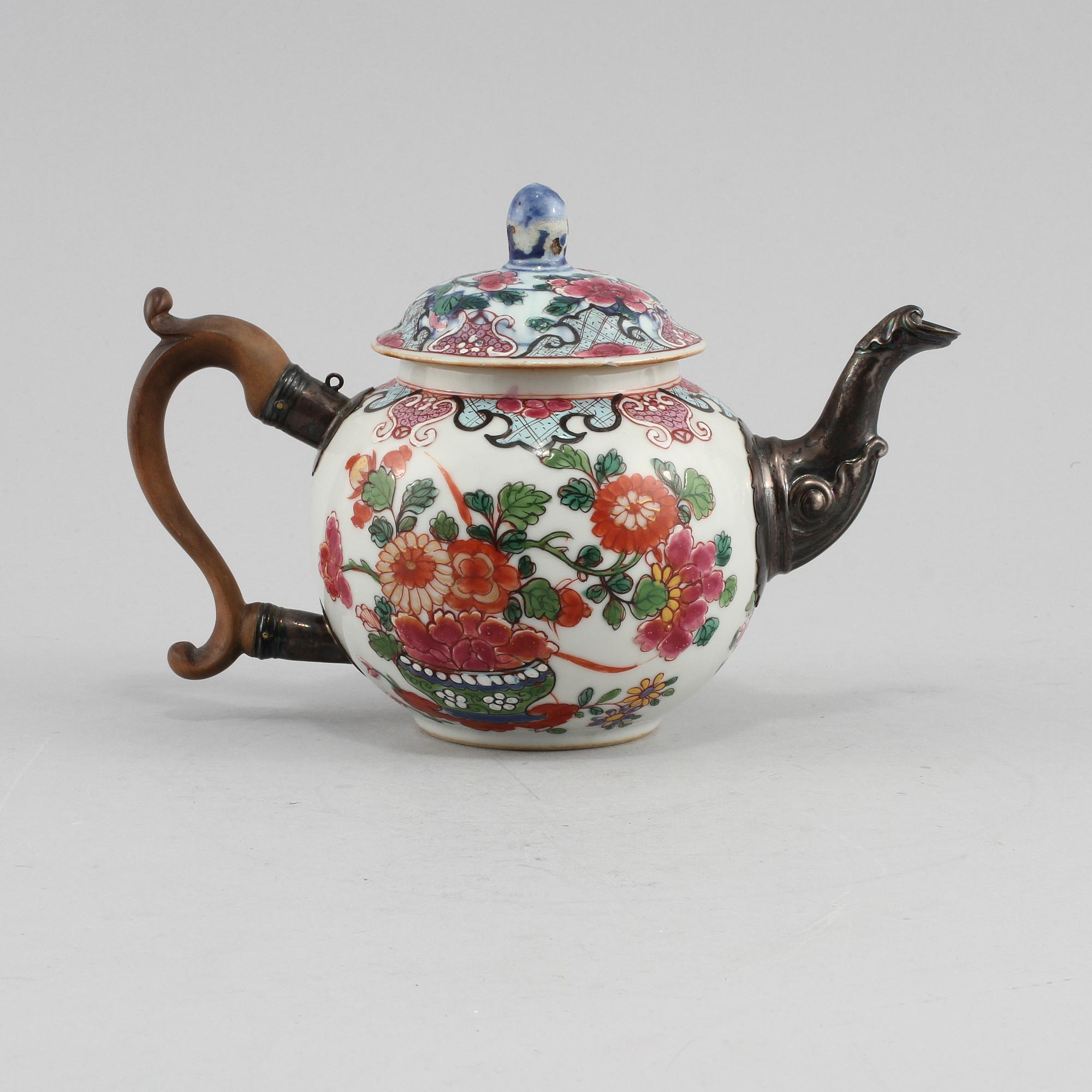 KANNA, porslin, Kina, 1700-tal.
