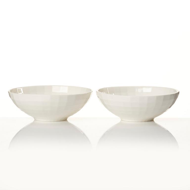 Claesson Koivisto Rune, "Wireframe", 12 delar koppar och fat, prototyper, Sarasa, Japan, 2007.