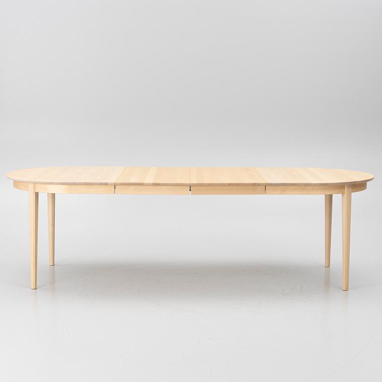 Carl Malmsten, A 7 pieces dining set, "Vardags", Stolab, 2013 and 2014.