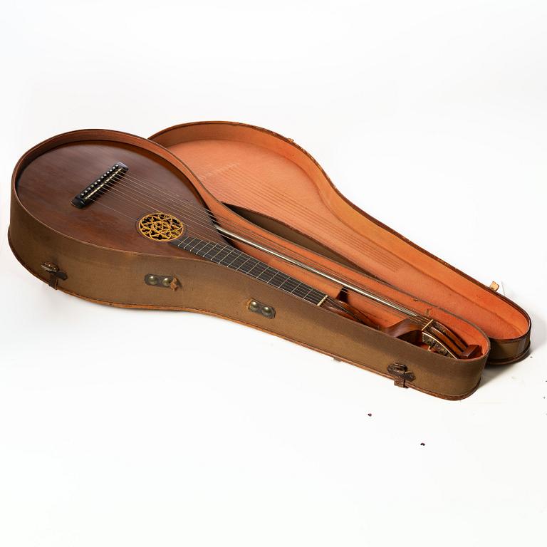 12-string lute, Alfred Brock, Stockholm, 1929.