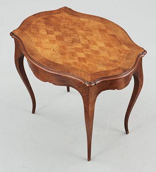 BORD, rokokostil, 1900-talets början.