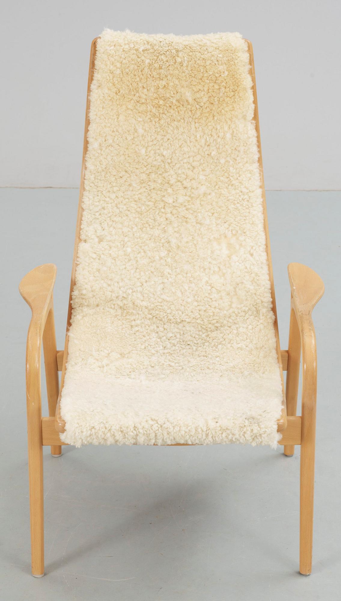 FÅTÖLJ, "Lamino". Design Yngve Ekström för Swedese. Brännmärkt.