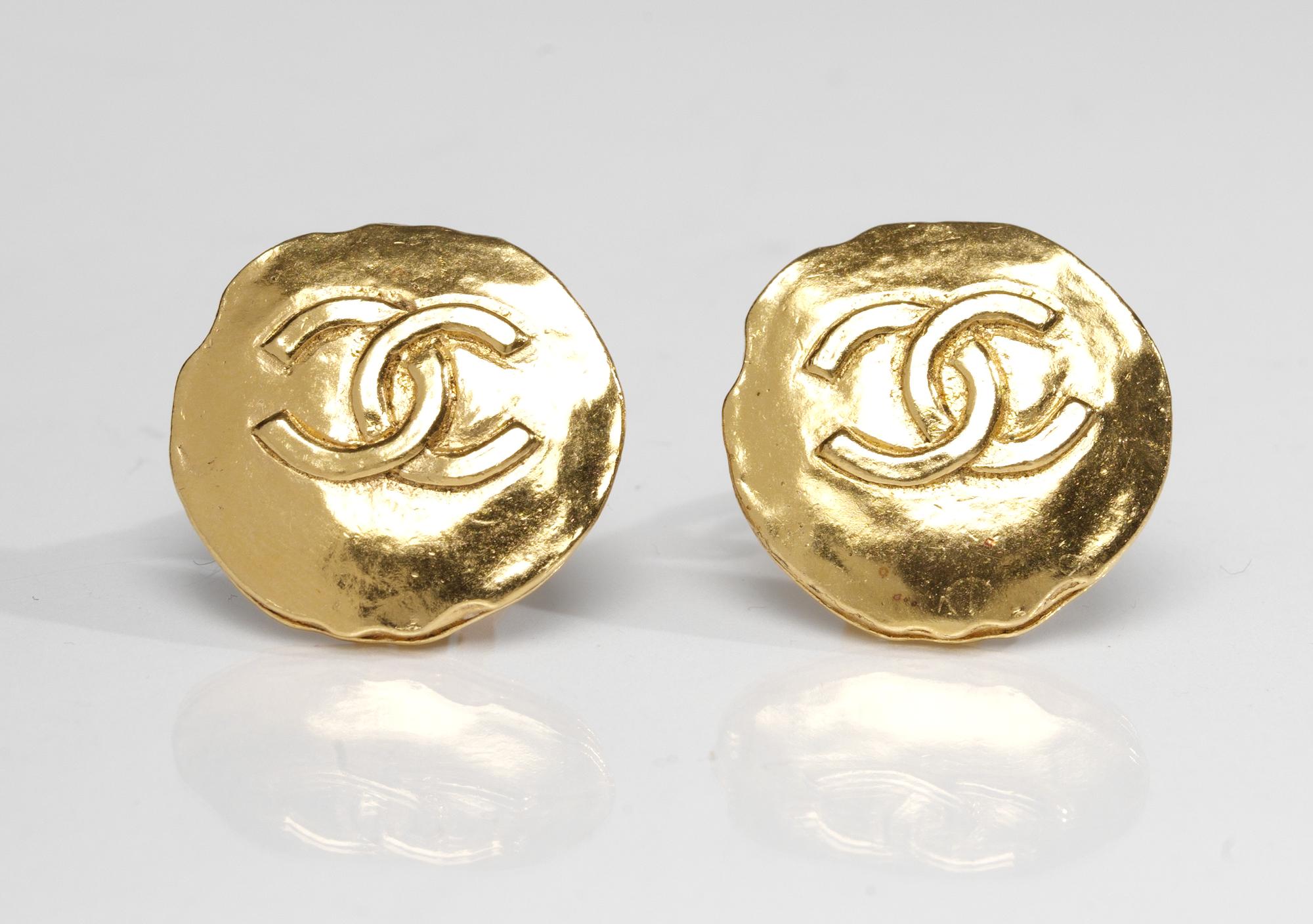 CLIPS, Chanel.