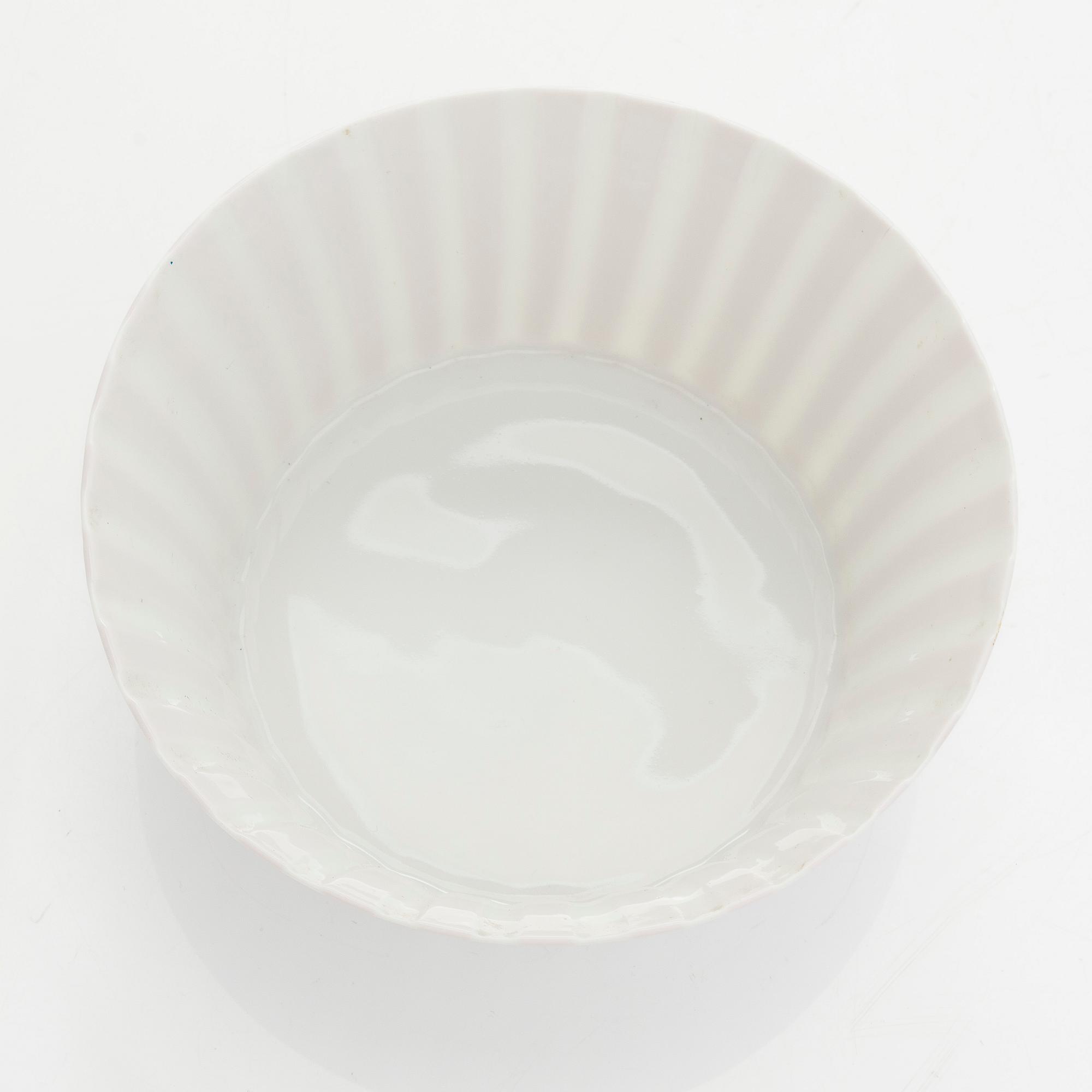 Aune Siimes, skål, porslin, signerad AS Arabia.