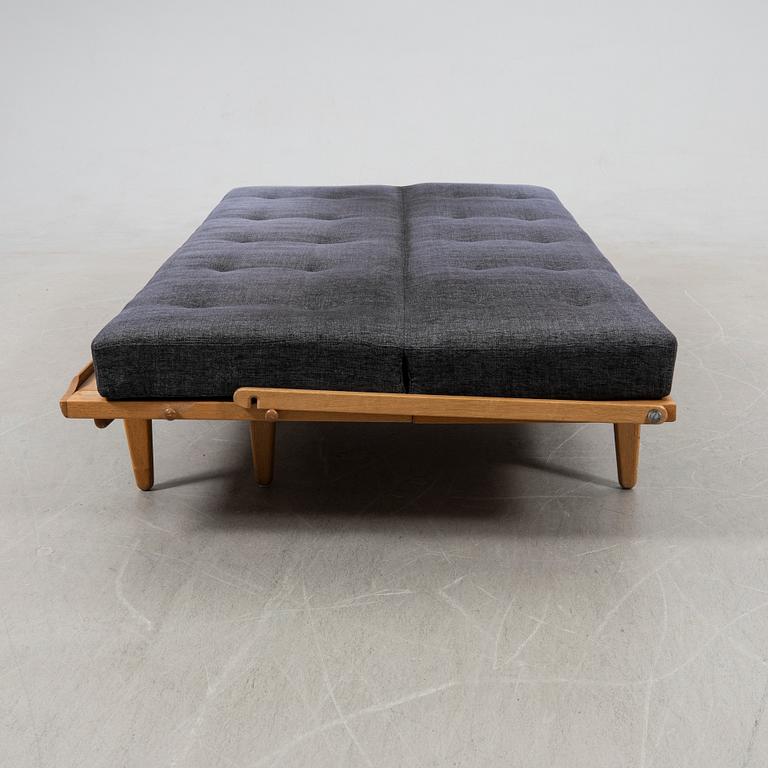 Poul M. Volther, sofa/daybed "Diva/981", Gemla Fabriker AB, Sweden, 1950s.