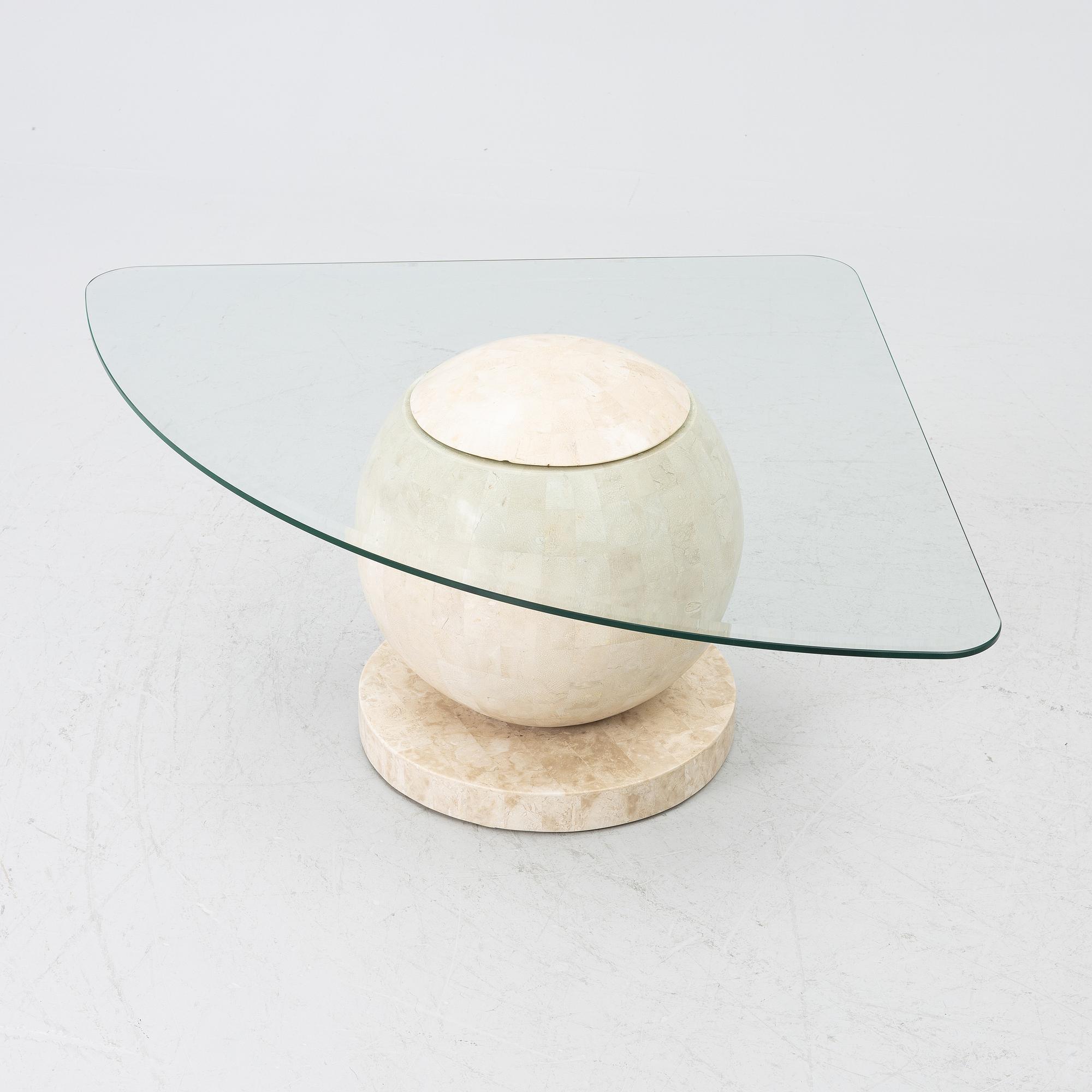 Coffee table, late 20th century.