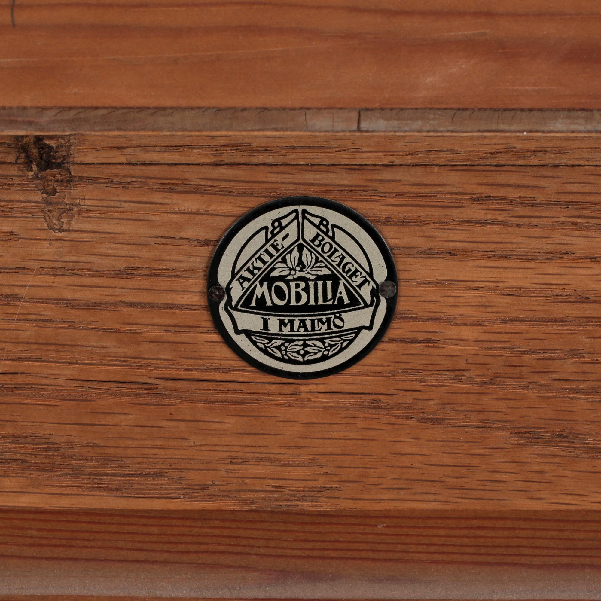 BUFFÉ/SIDEBOARD, Mobilia Malmö, 1900-talets första hälft.