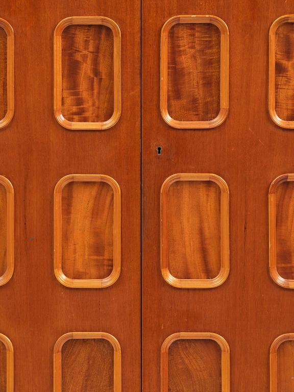 Carl Cederholm, a Swedish Modern cabinet, Stil & Form, Stockholm, 1940s-50s.
