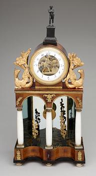 BORDSPENDYL, empire, Österrike-Ungern, 1800-talets första hälft.