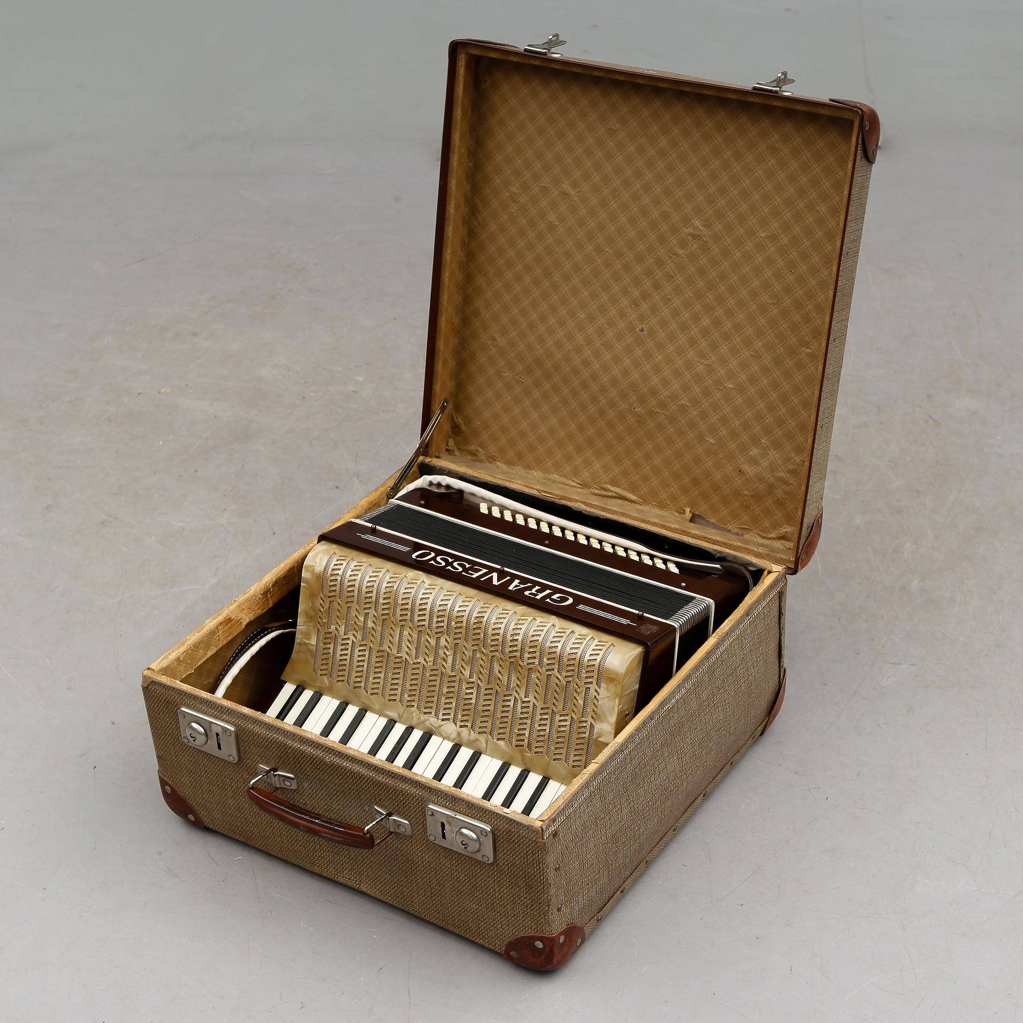 DRAGSPEL, Granesso, 1900-talets mitt.