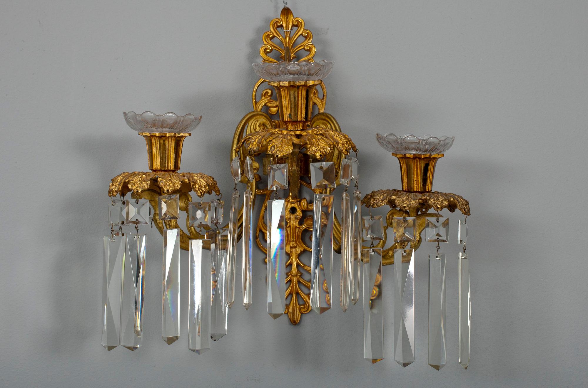 LAMPETTER,  ett par, förgylld brons samt kristaller, 1800-talets slut.