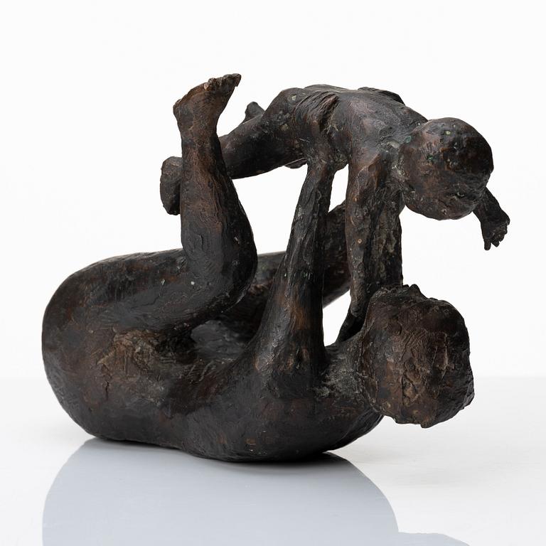 Erik Höglund, a bronze sculpture of a mother and child, Sweden 1956, signed and dated.